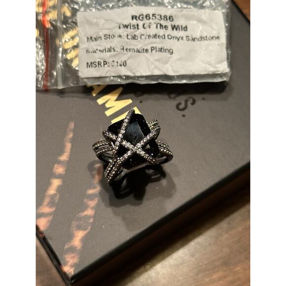 Bomb Party UNTAMED Ring Sz 7 "Twist Of The Wild" Onyx Sandstone on Hematite - Picture 1 of 4